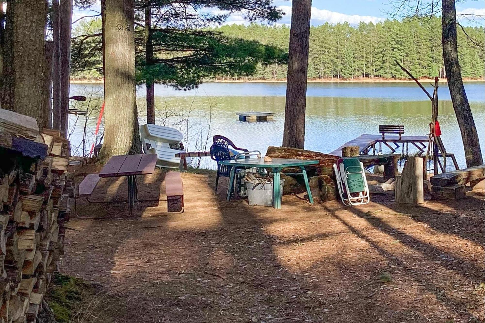 Hotter'S Cabin Sayner Exterior photo